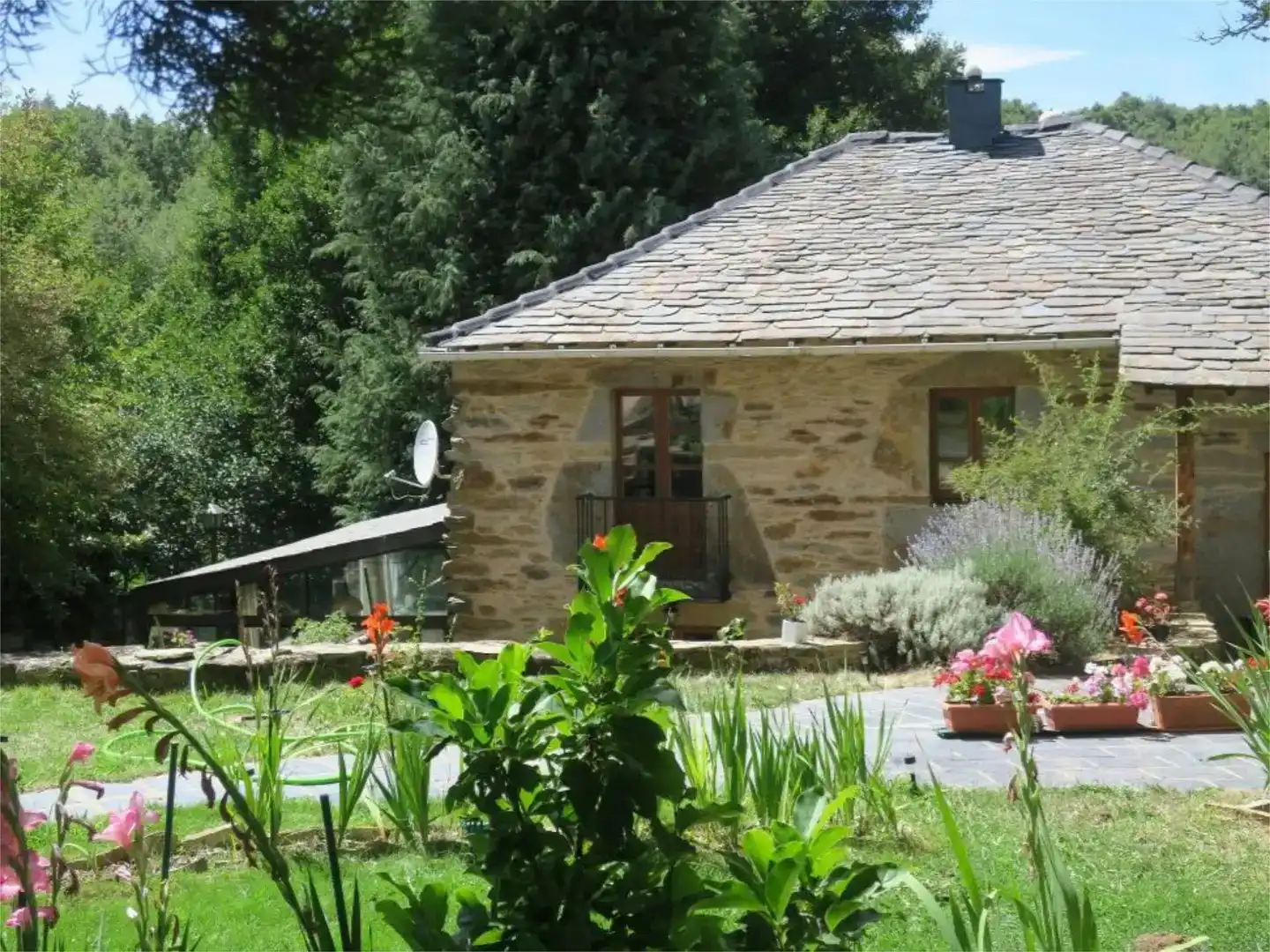 Jardín de Casa o chalet en venta en Puebla de Sanabria con Jardín privado, Parquet y Amueblado