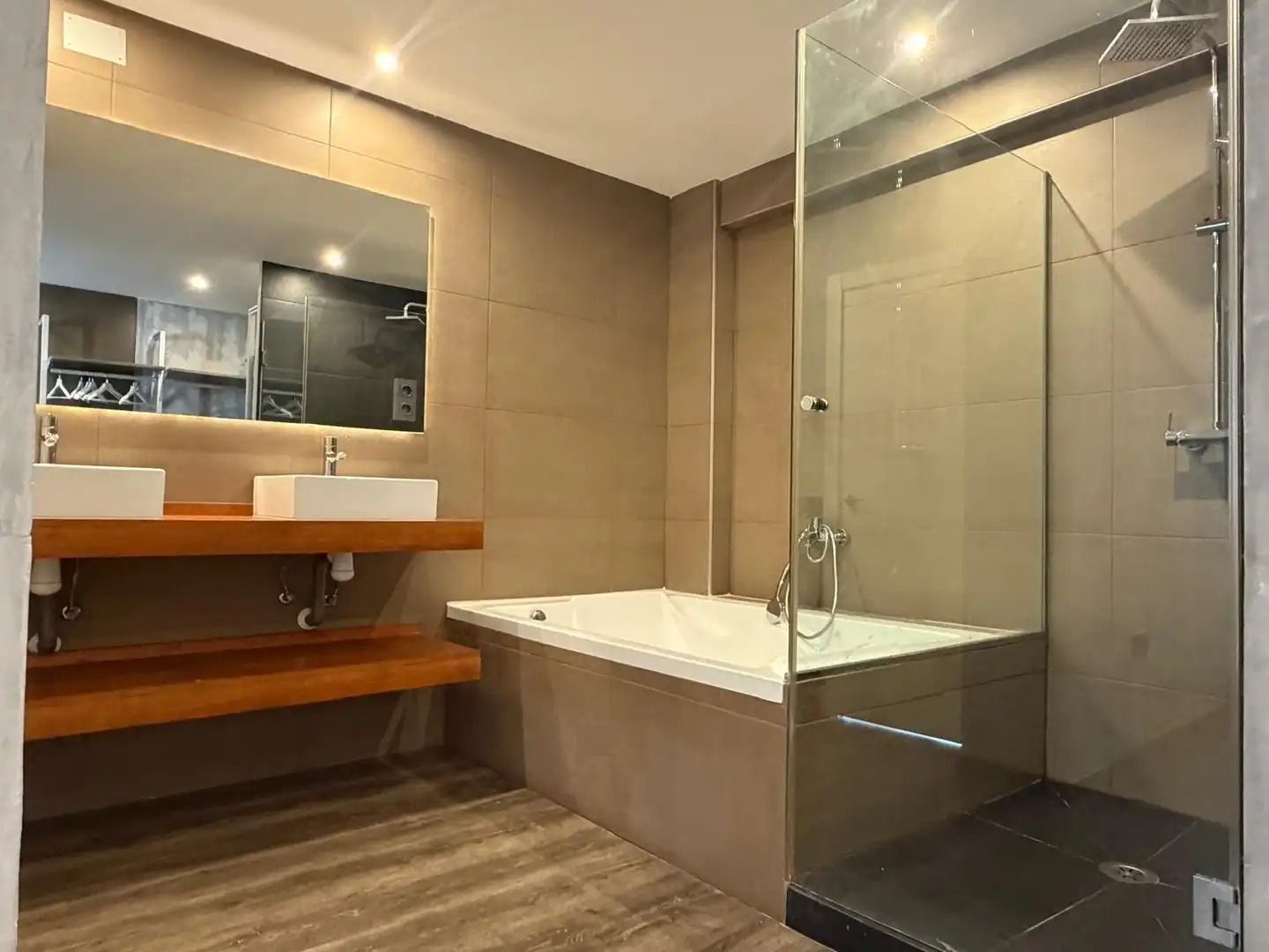 Baño de Ático en venta en Elche / Elx con Aire acondicionado, Terraza y Amueblado