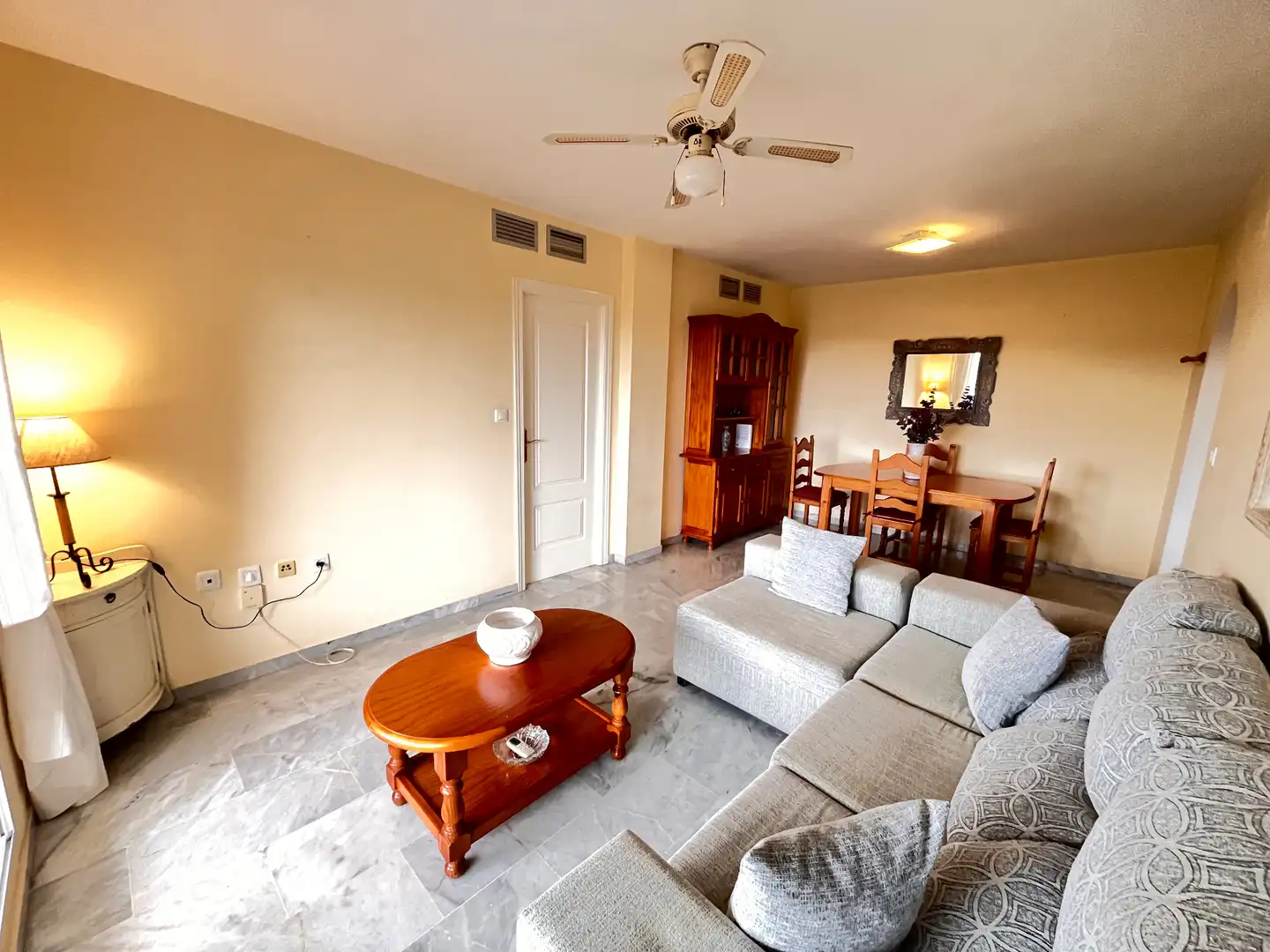 Living room of Apartments for rent in Marbella  with Air Conditioner, Terrace and Furnished