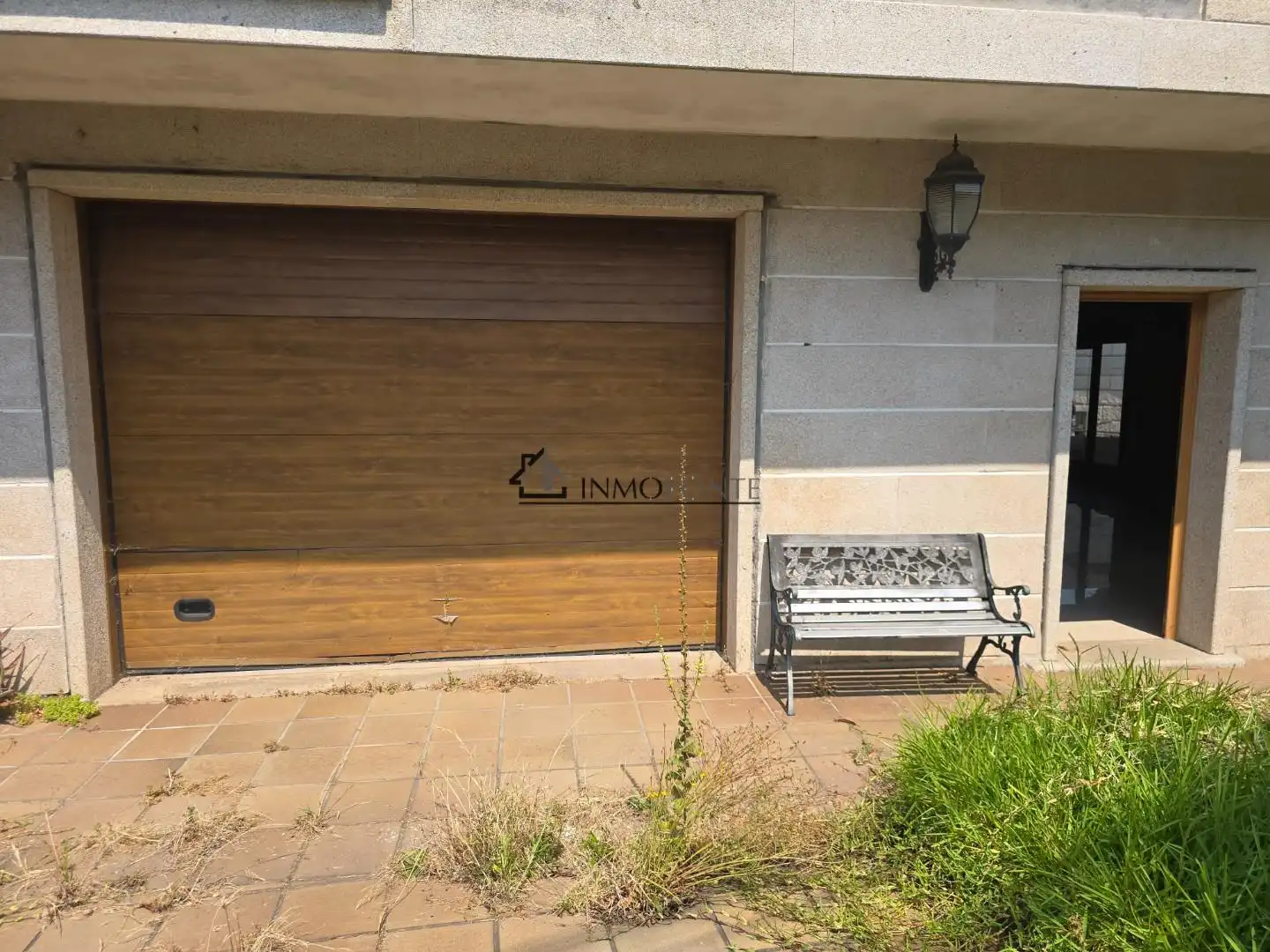 Vista exterior de Casa o xalet en venda en Pontevedra Capital  amb Calefacció, Jardí privat i Terrassa