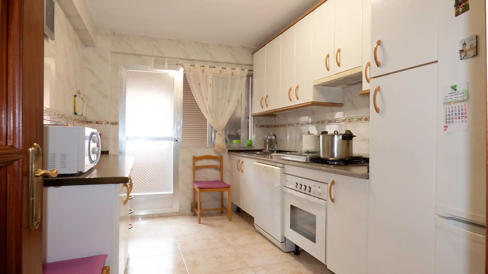 Cocina de Piso en venta en Móstoles con Terraza y Balcón