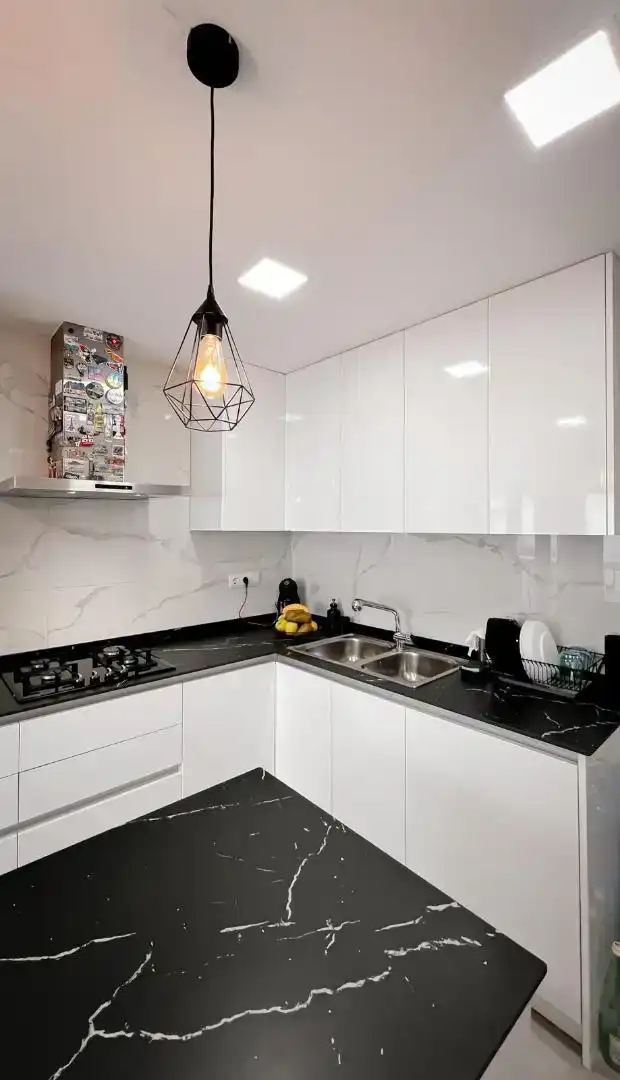 Küche von Wohnung zum Verkauf in Mataró mit Klimaanlage und Balkon