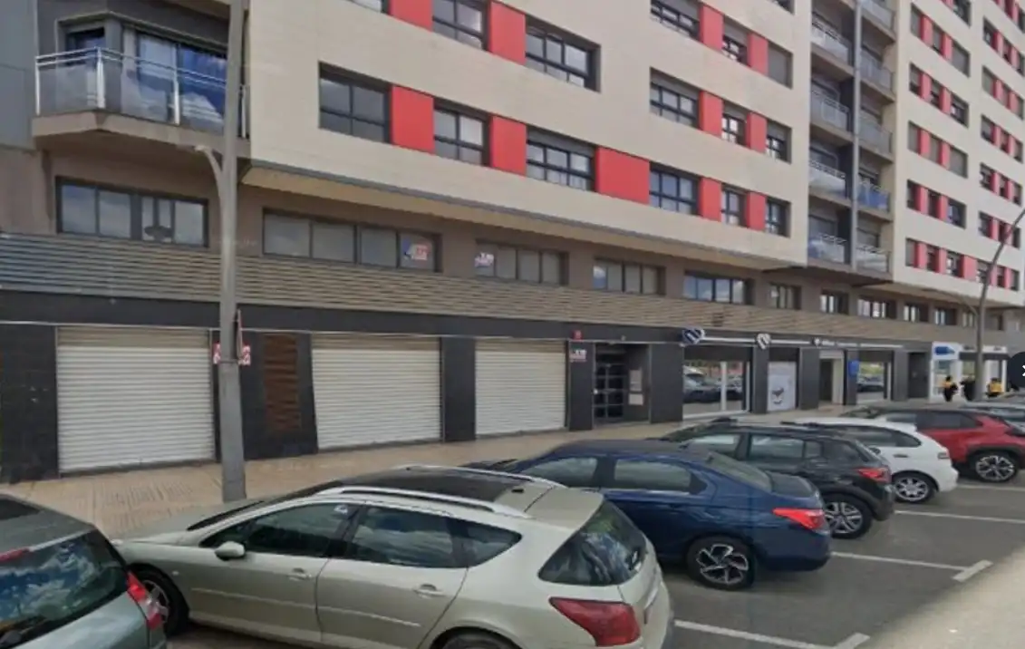 Individuel à vendre à Casc Urbà