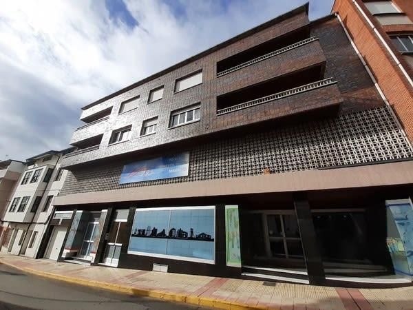 Exterior view of Flat for sale in Fabero  with Heating and Balcony