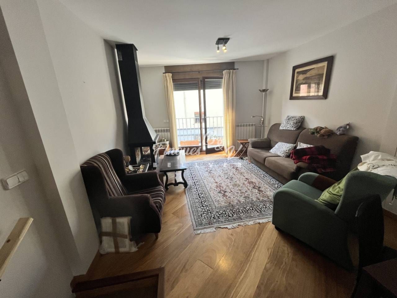 Living room of House or chalet for sale in Bellver de Cerdanya  with Heating, Parquet flooring and Furnished