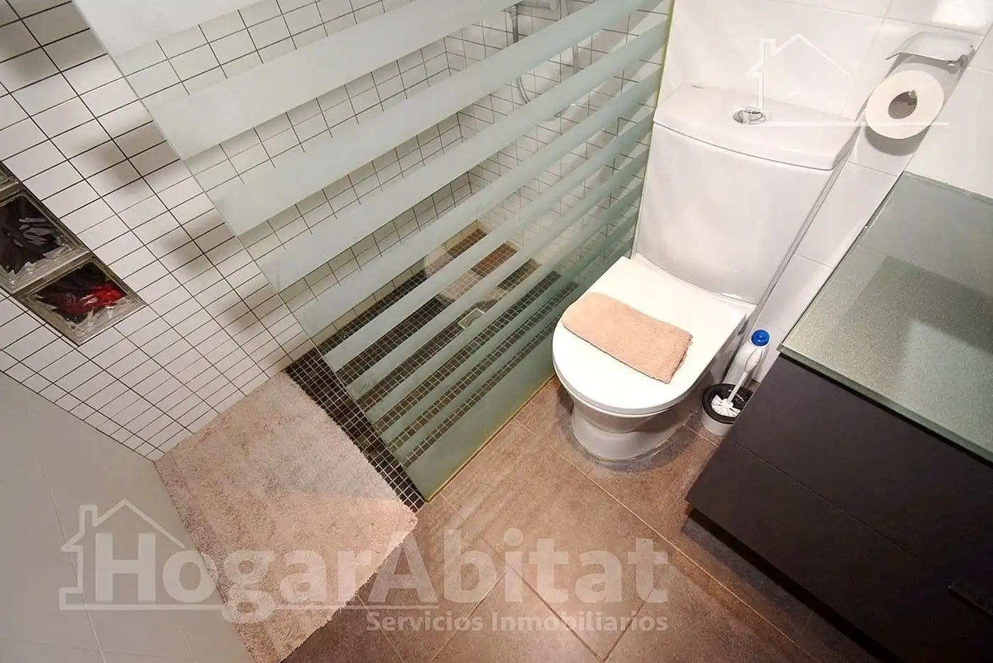 Bathroom of Flat for sale in Onda  with Air Conditioner, Terrace and Storage room