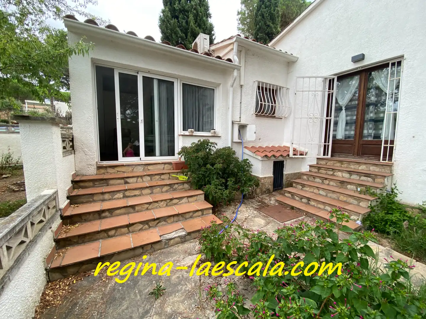 Jardí de Casa o xalet en venda en L'Escala amb Aire condicionat, Calefacció i Jardí privat