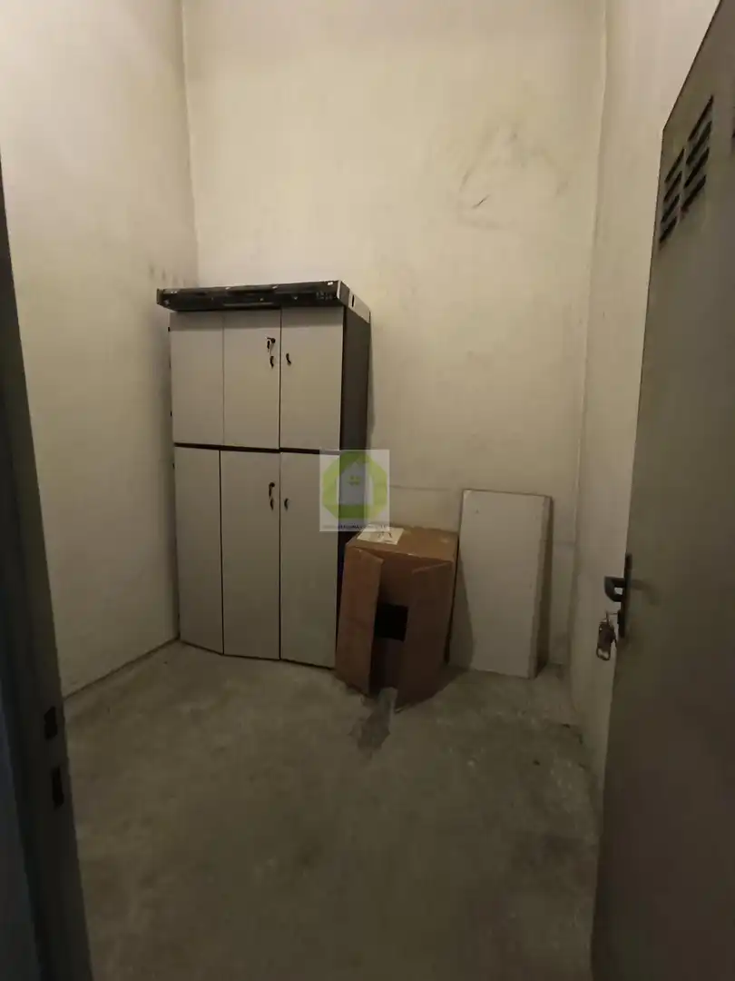 Piso de alquiler en Granada con Calefacción, Trastero y Amueblado