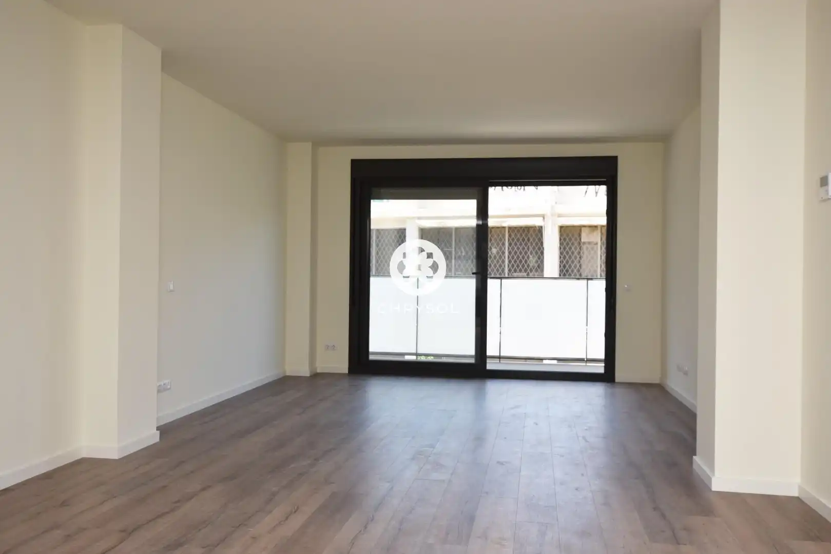 Pis en venda en L'Hospitalet de Llobregat amb Calefacció, Jardí privat i Parquet