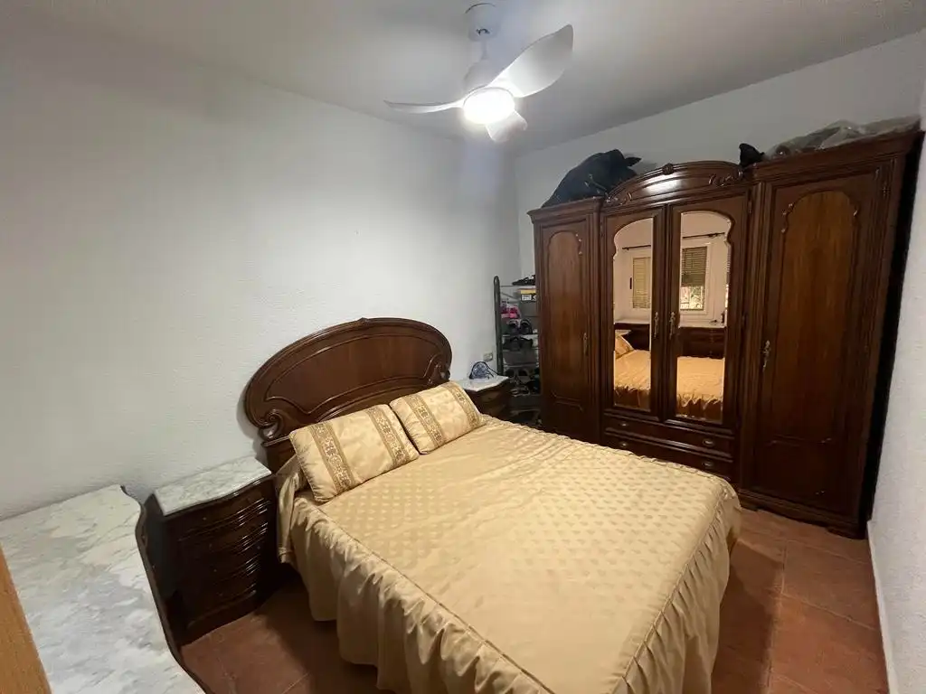 Dormitori de Finca rústica en venda en Lezuza amb Traster, Piscina i Moblat