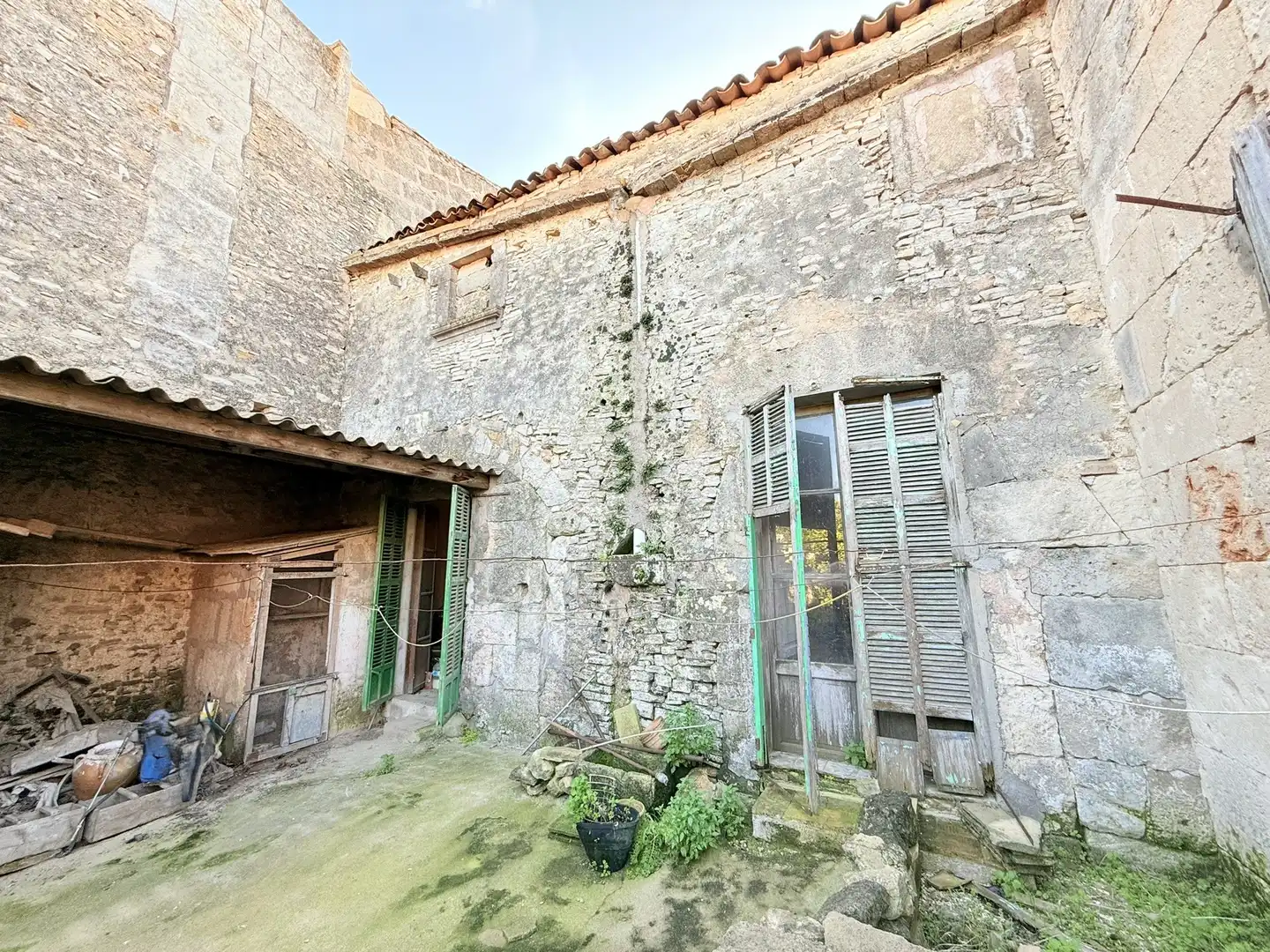 Vista exterior de Casa o xalet en venda en Santa Margalida amb Jardí privat, Terrassa i Traster