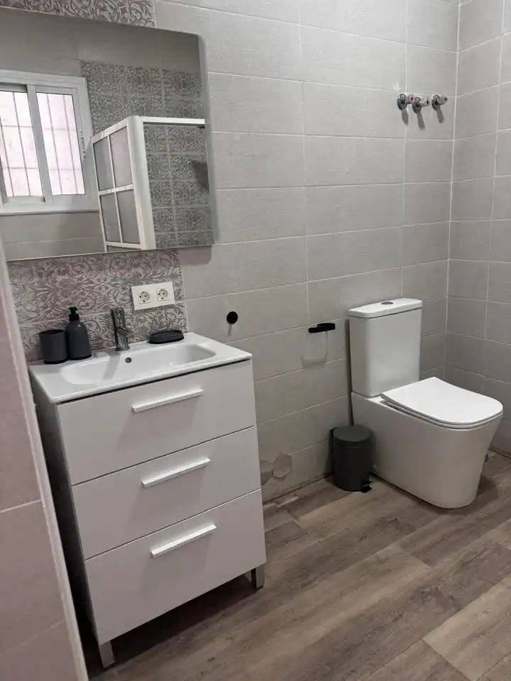 Baño de Piso de alquiler en Melilla