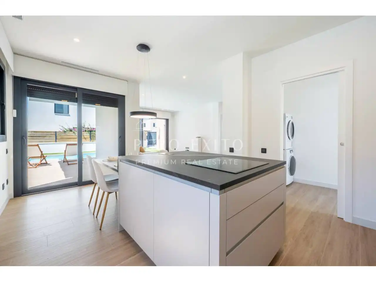 Cocina de Casa o chalet en venta en Cambrils con Calefacción, Jardín privado y Terraza