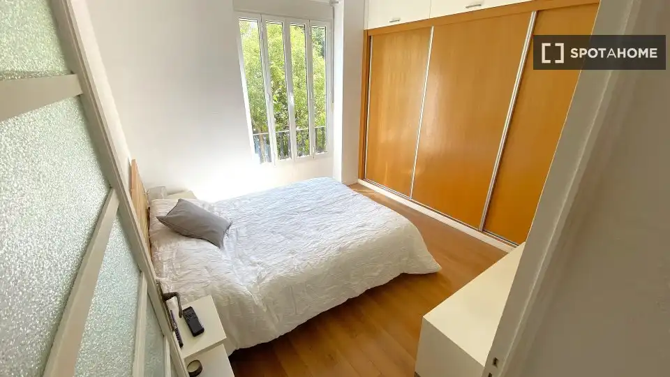 Flat with terrace to rent in Extramurs, imagen 8