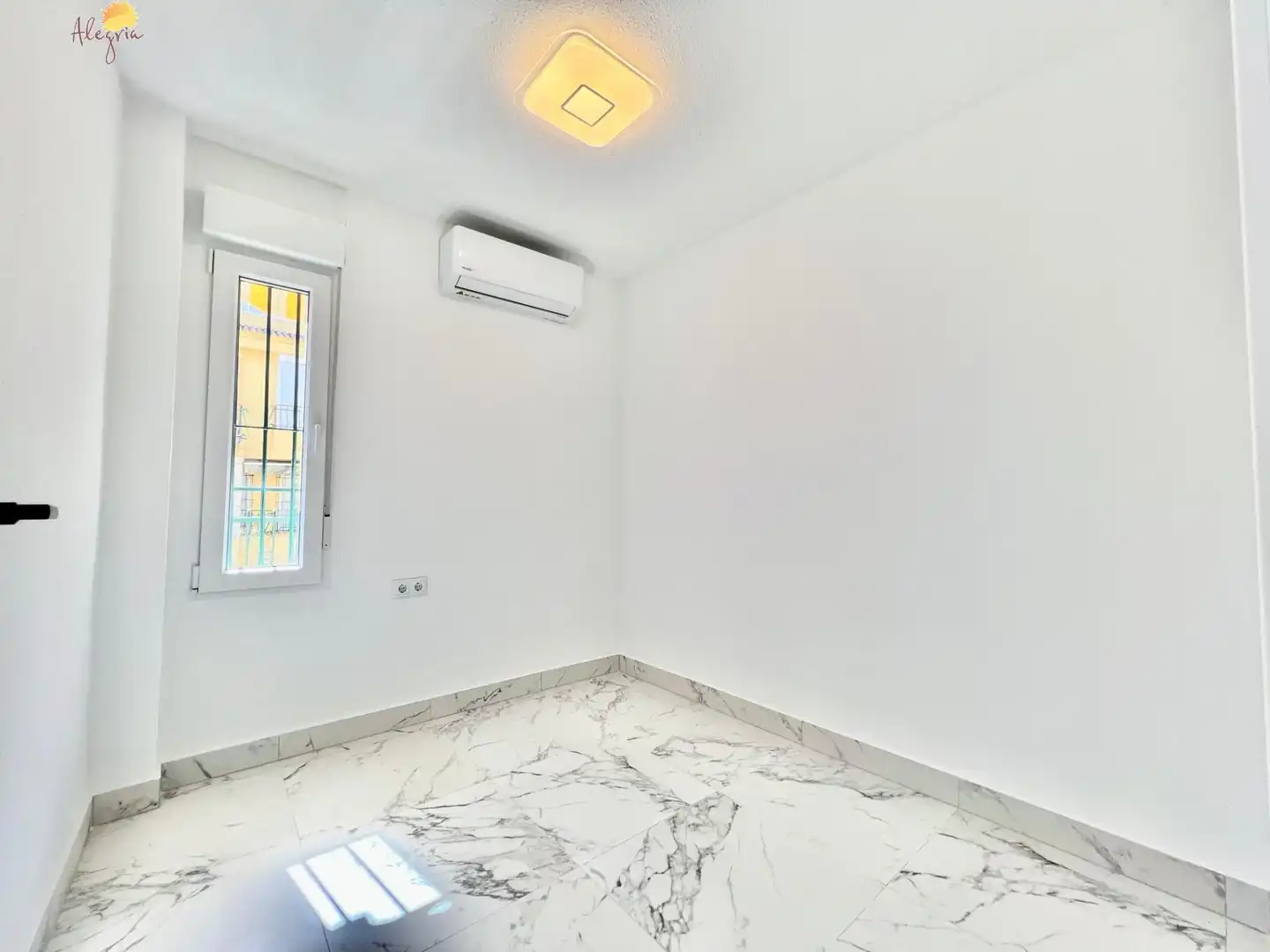 Apartment with terrace for sale in Avenida de don juan de austria, imagen 36