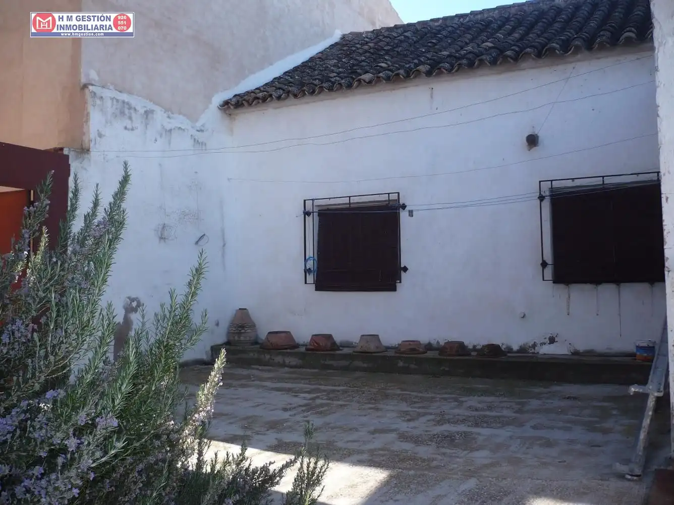 Vista exterior de Casa o xalet en venda en Alcázar de San Juan amb Jardí privat i Terrassa
