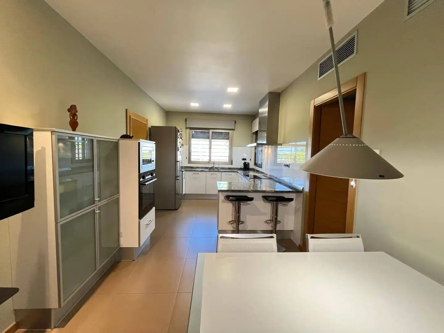 Kitchen of Houses for sale in Elche / Elx  with Air Conditioner, Private garden and Terrace