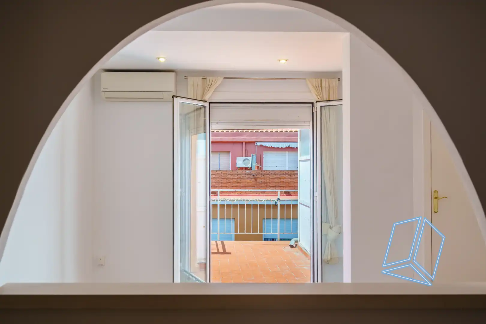 Balcony of Attic for sale in Barcelona  with Heating and Terrace