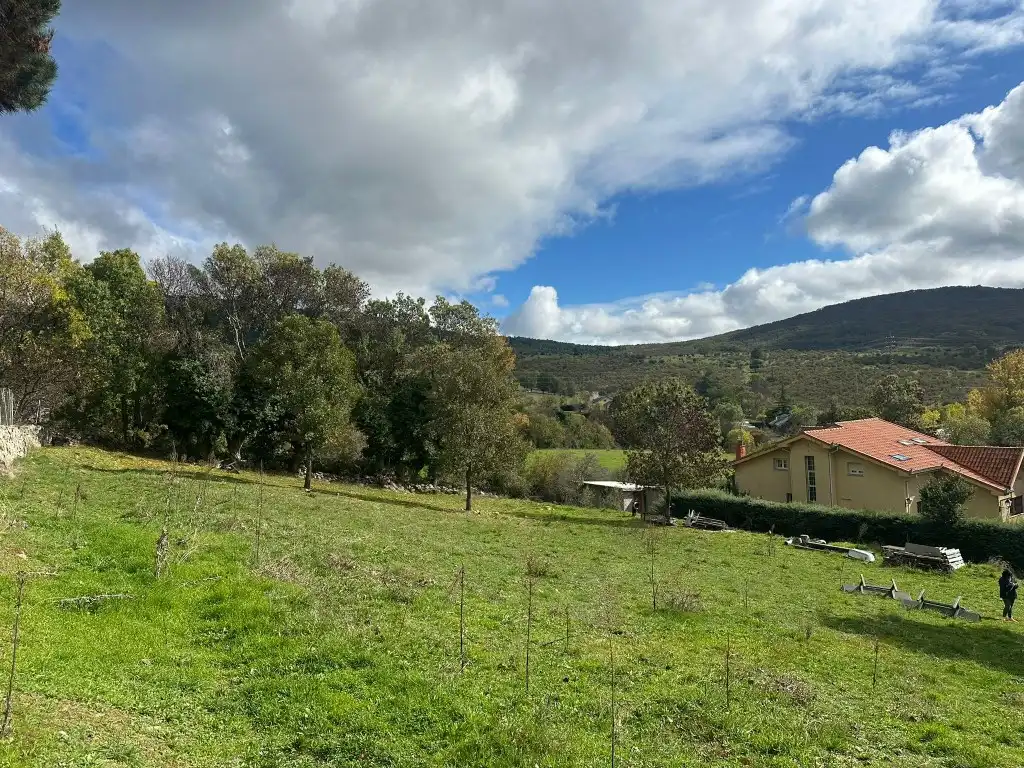 Land for sale in Cercedilla