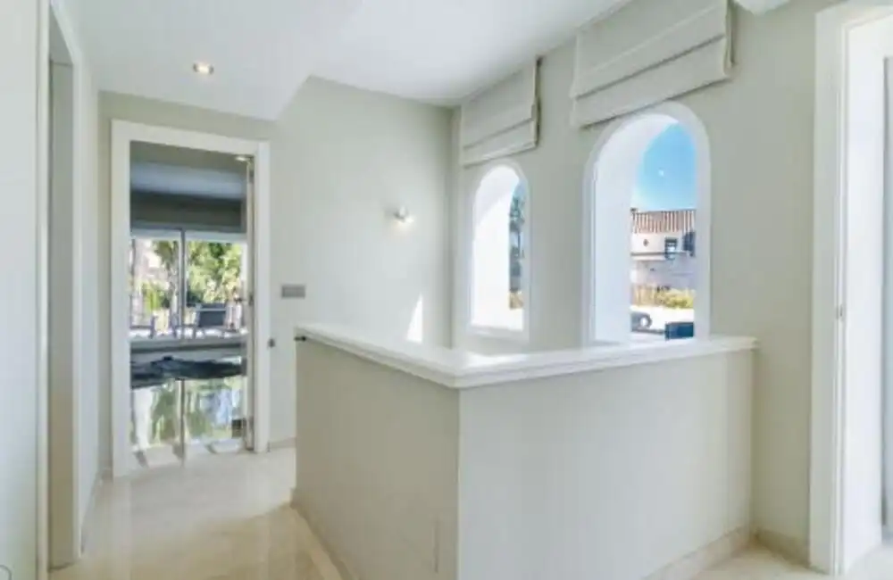 Casa o chalet de alquiler en Marbella con Aire acondicionado, Jardín privado y Terraza