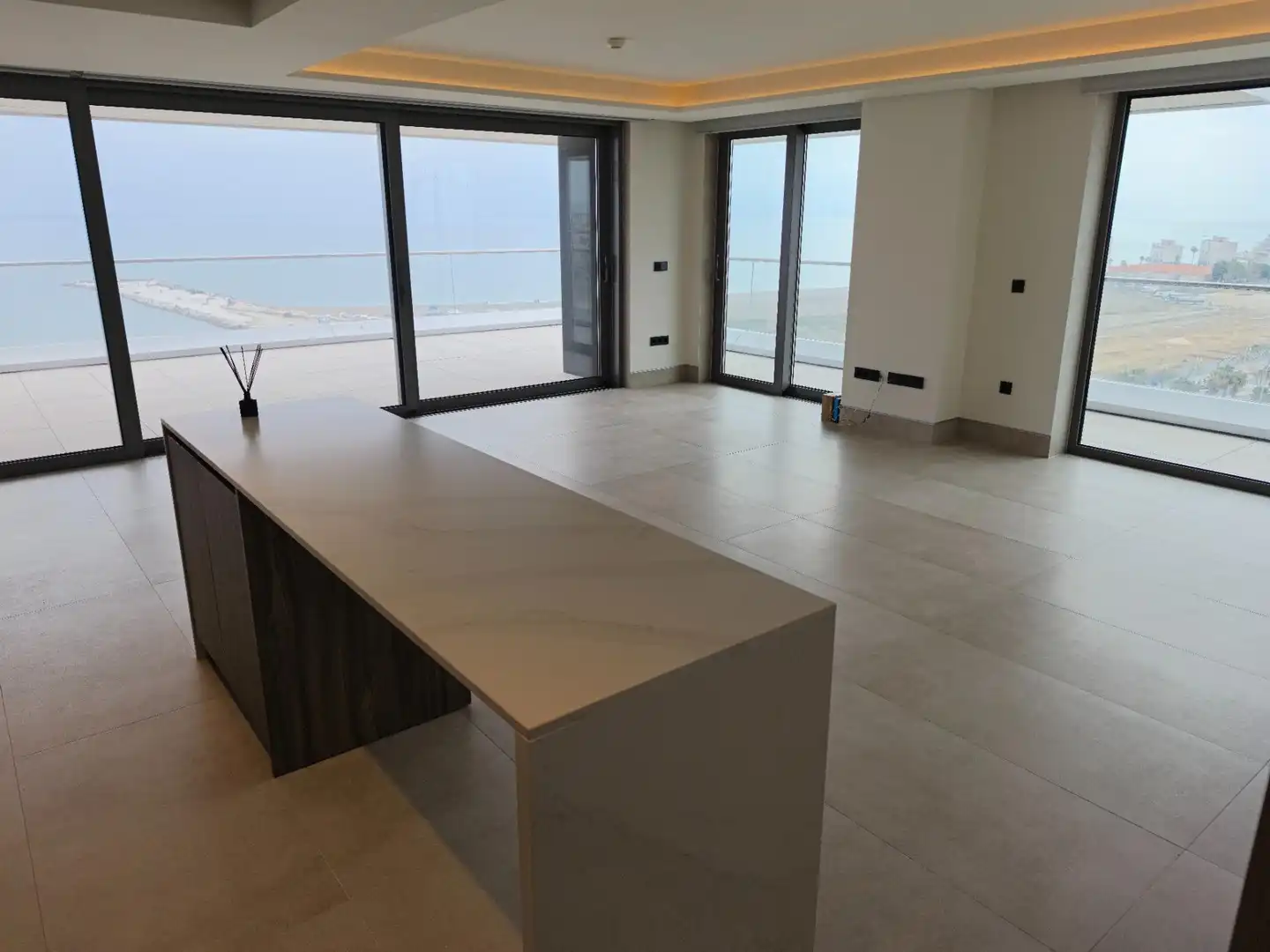 Küche von Wohnung zur Miete in Málaga mit Klimaanlage, Heizung und Terrasse