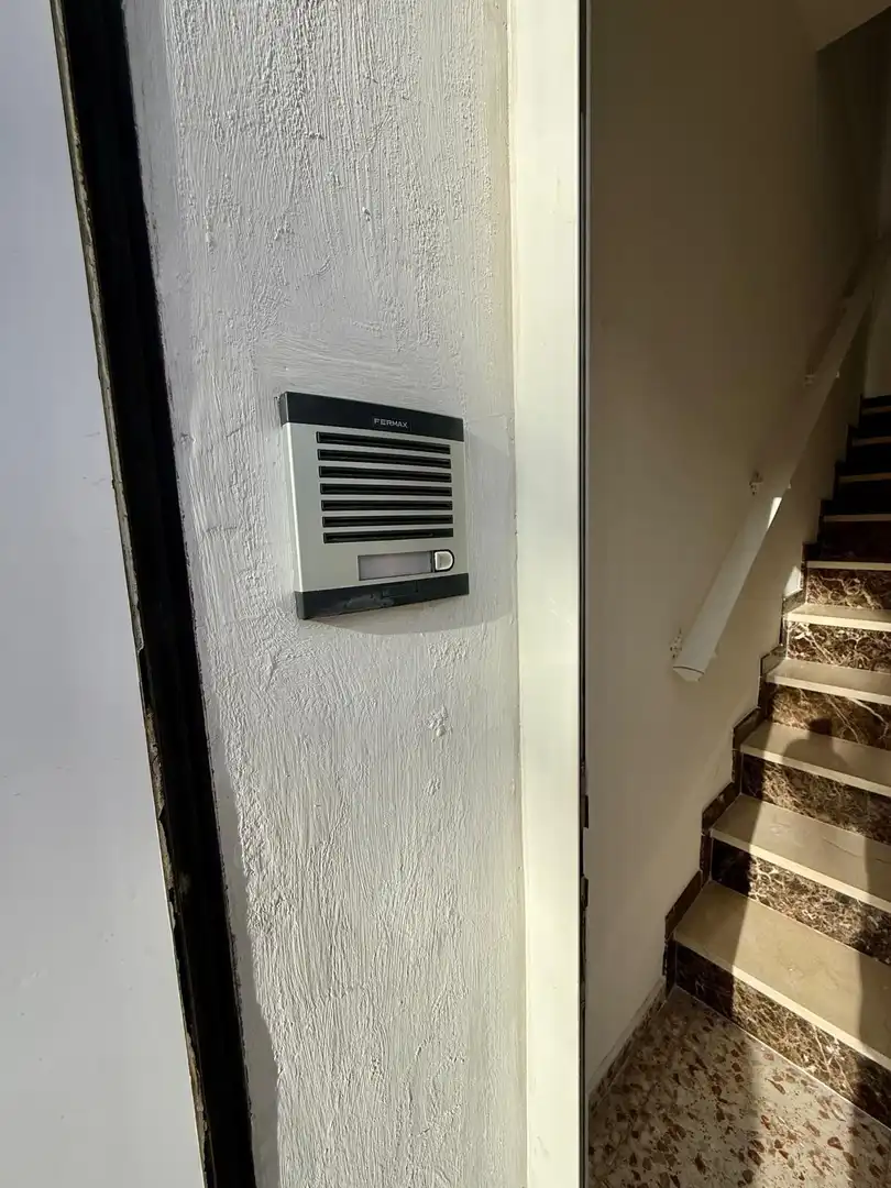 Piso en venta en Calle CONRADO DEL CAMPO, Sector V