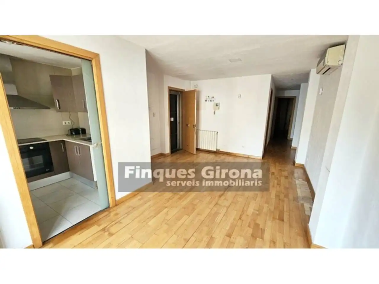 Piso en venta en Girona con Aire acondicionado, Calefacción y Parquet