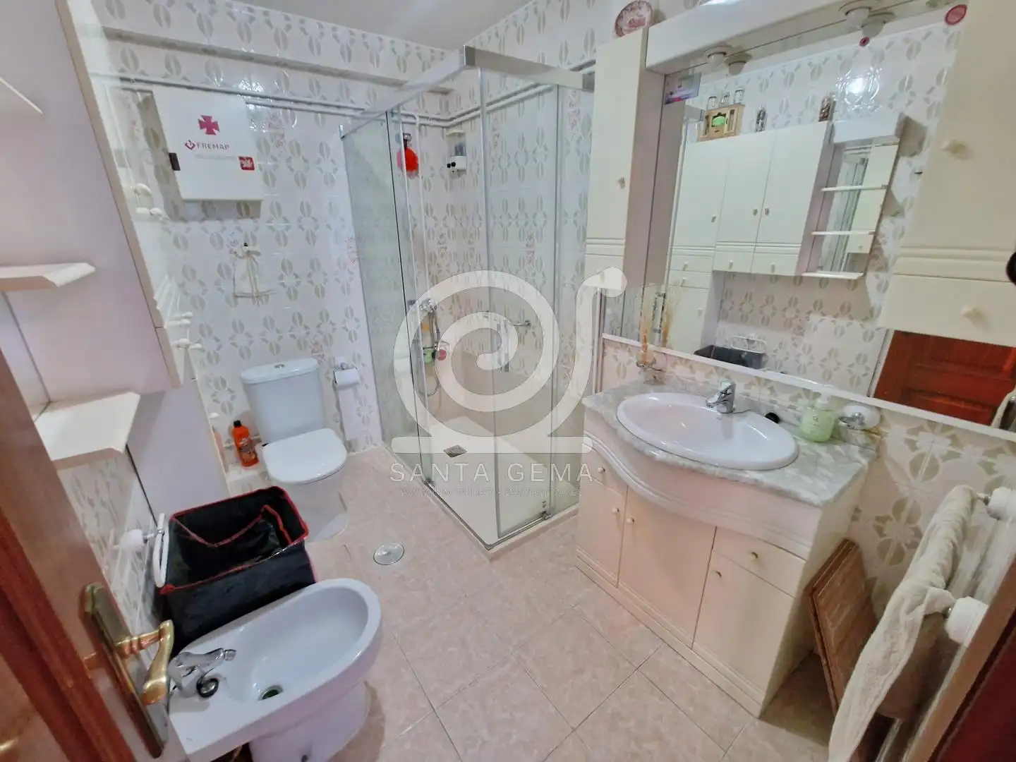 Bathroom of Flat for sale in A Coruña Capital   with Heating, Terrace and Furnished