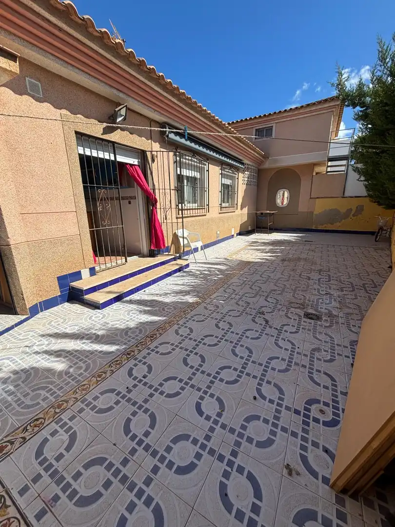Casa aparellada amb jardí en venda a BABOR - URRUTIAS 8, imagen 15