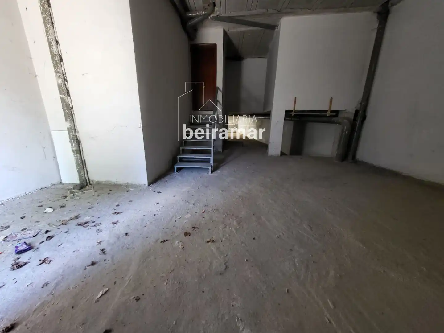 Gewerbefläche zum Verkauf in SANTA MARTA DE ARRIBA, imagen 4