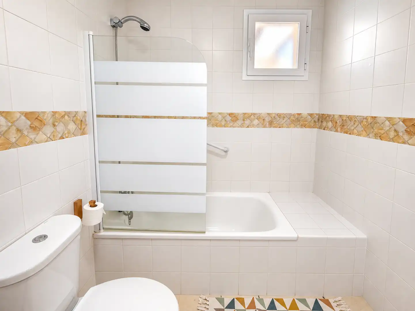 Bathroom of Attic for sale in Manilva  with Air Conditioner, Terrace and Swimming Pool