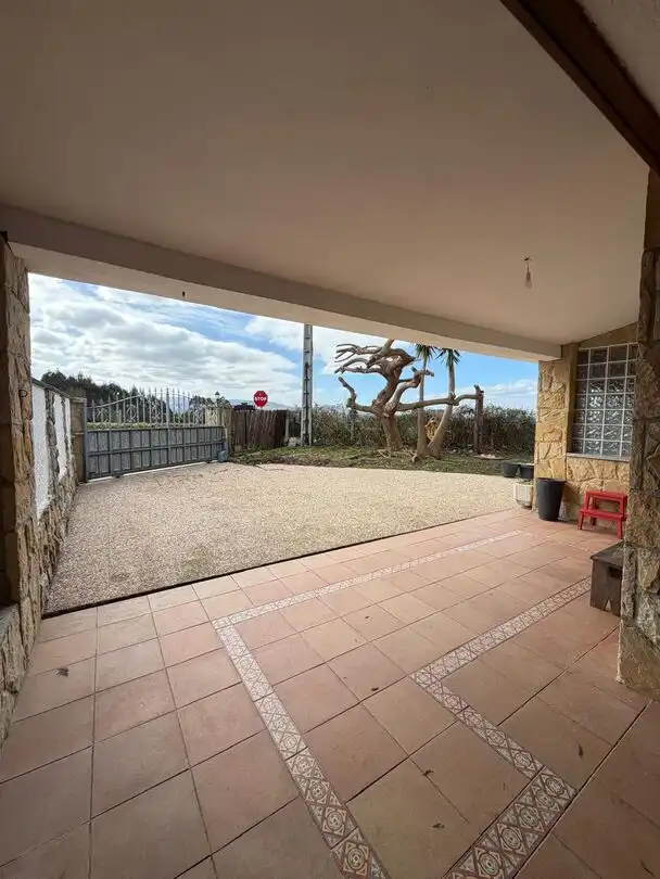 Terrassa de Casa adosada en venda en Villaviciosa amb Calefacció, Jardí privat i Terrassa