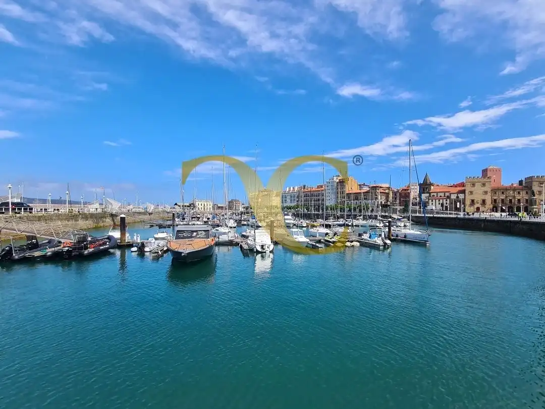 Commercial properties for rent in Gijón   with Air Conditioner