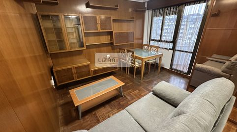 Foto 4 von Wohnung zur Miete in Oviedo - Saturnino Fresno, Milán - Pumarín, Oviedo