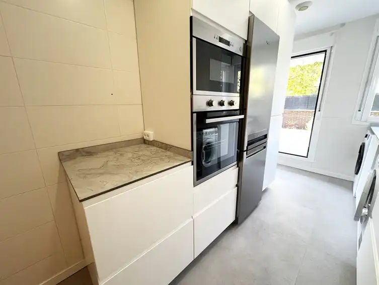 Kitchen of Flat for rent in Las Rozas de Madrid  with Air Conditioner, Heating and Private garden