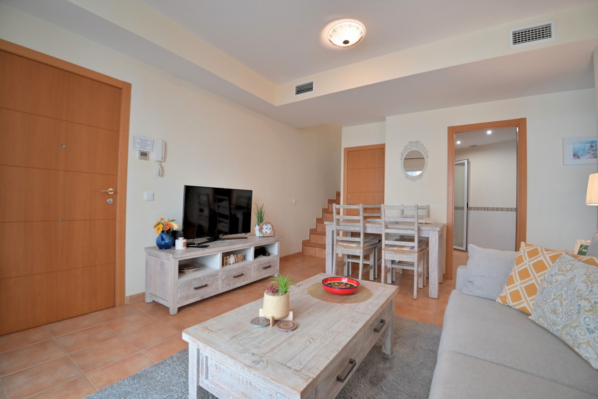 Living room of Attic for sale in Marbella  with Air Conditioner, Storage room and Furnished