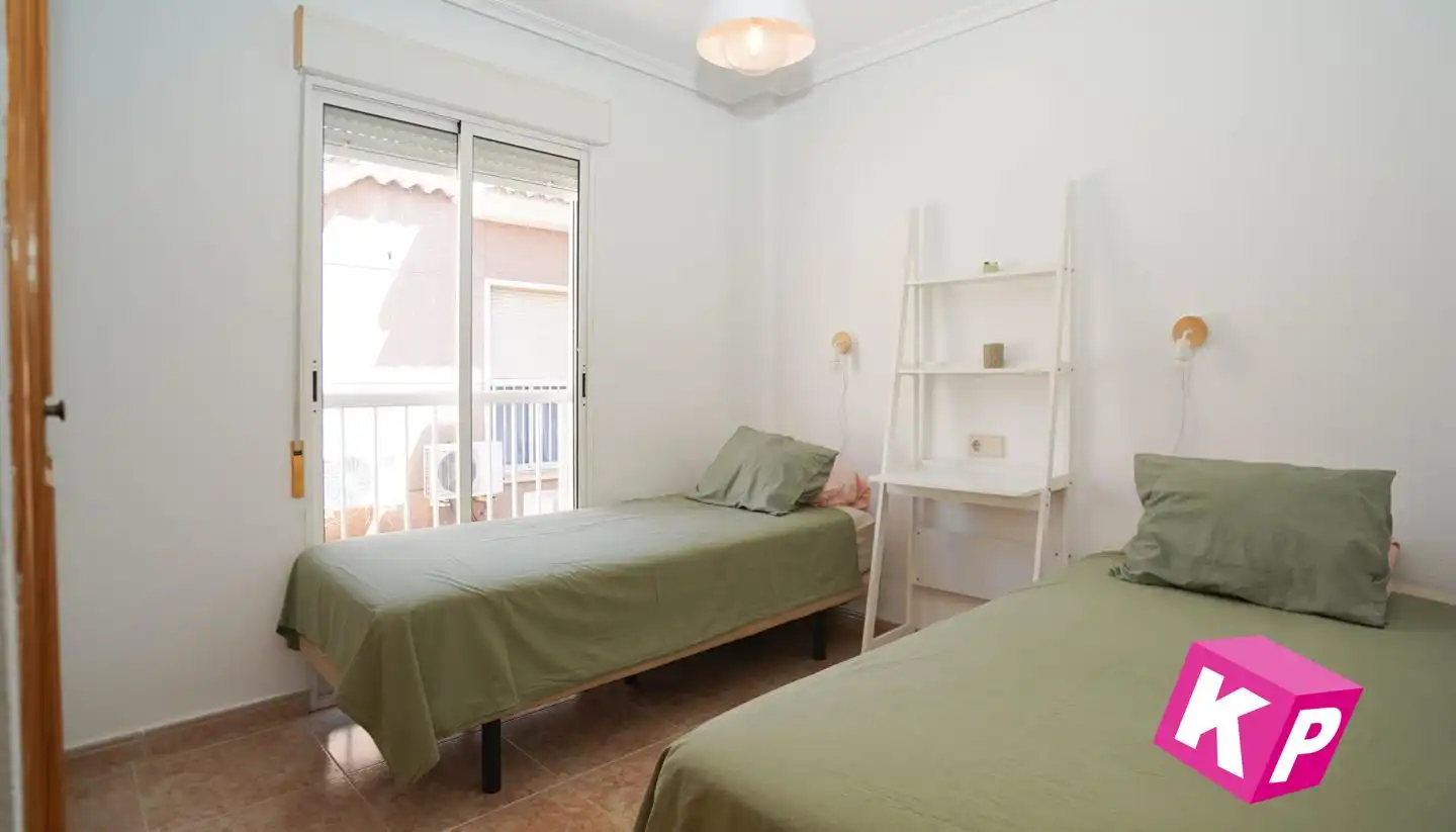 Dormitori de Casa o xalet en venda en Santa Pola amb Aire condicionat, Terrassa i Piscina