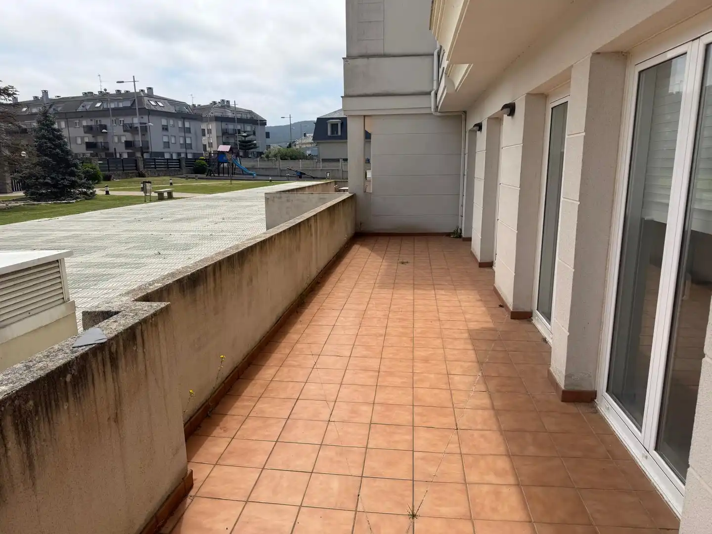 Terraza de Piso de alquiler en Barreiros con Calefacción, Terraza y Amueblado