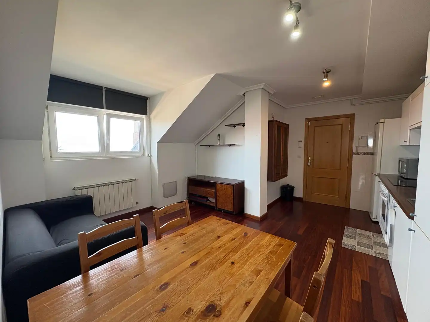 Sala de estar de Ático en venta en Suances con Calefacción, Trastero y Amueblado
