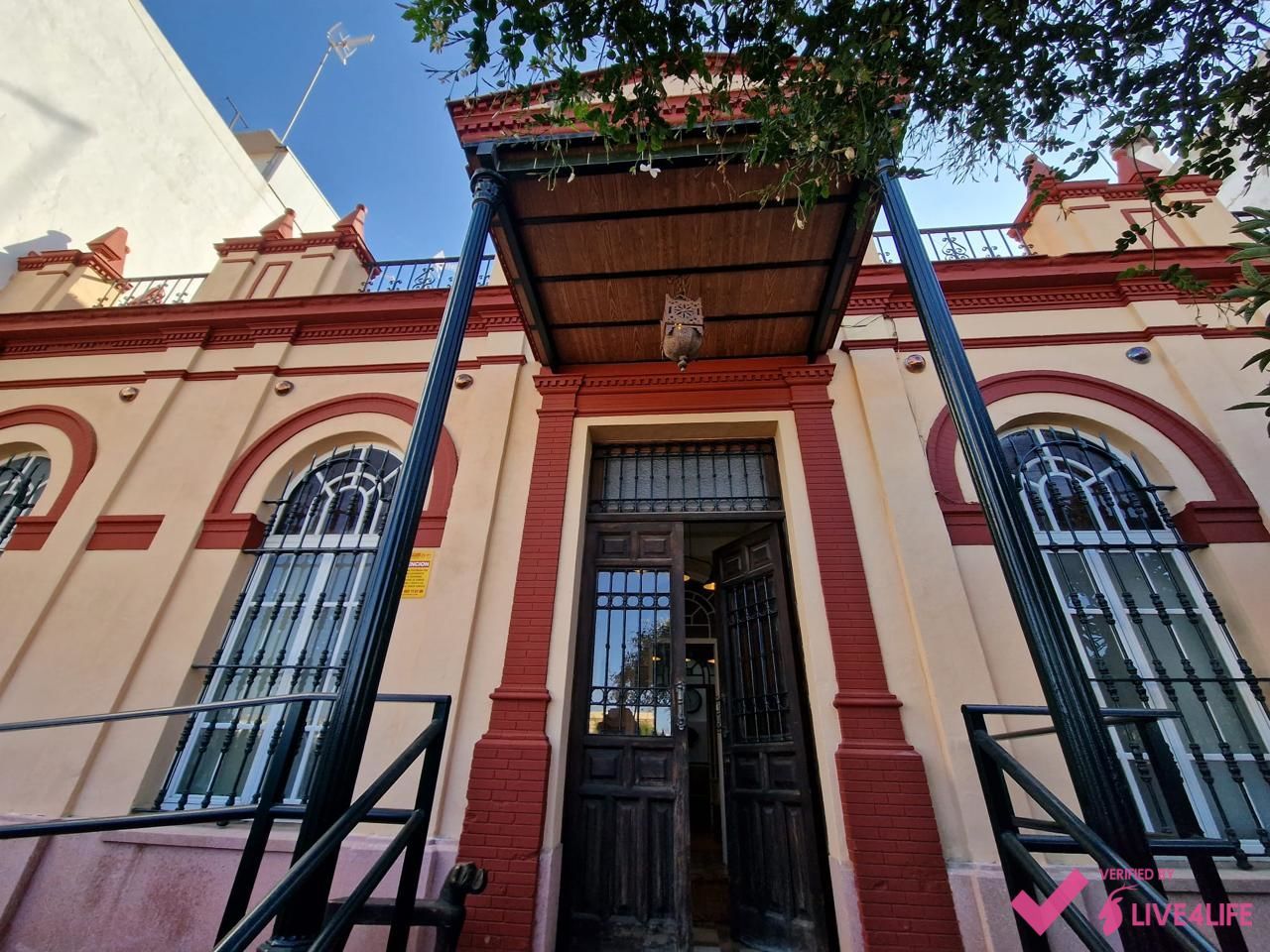 Casa adosada de lloguer a De Jerez, Bellavista