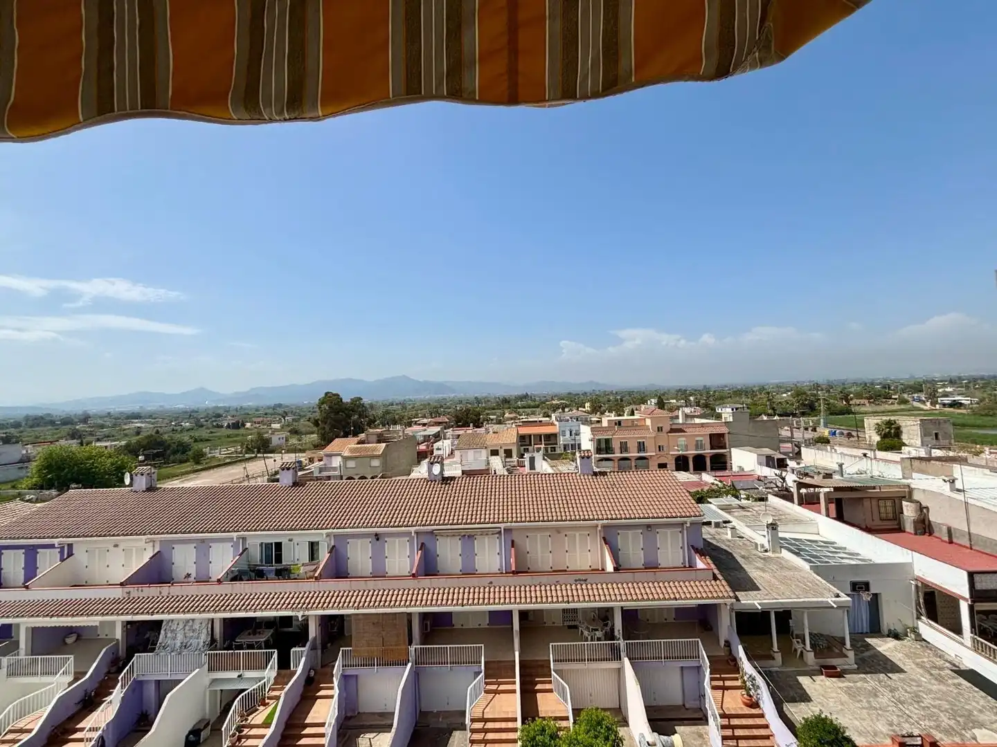 Vista exterior de Apartamento en venta en Nules con Aire acondicionado, Calefacción y Trastero
