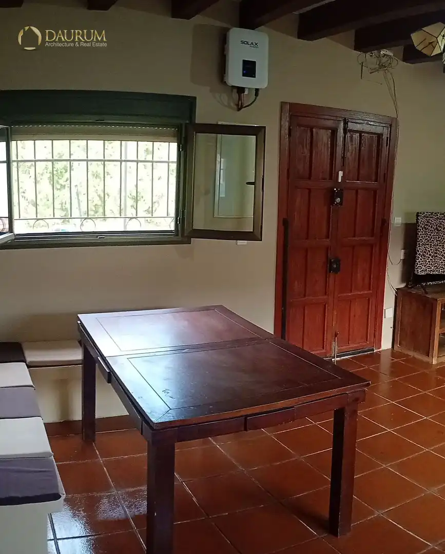 Menjador de Casa o xalet en venda en La Rinconada amb Aire condicionat i Piscina