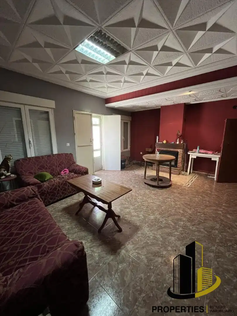 Sala de estar de Casa o chalet en venta en Ledrada