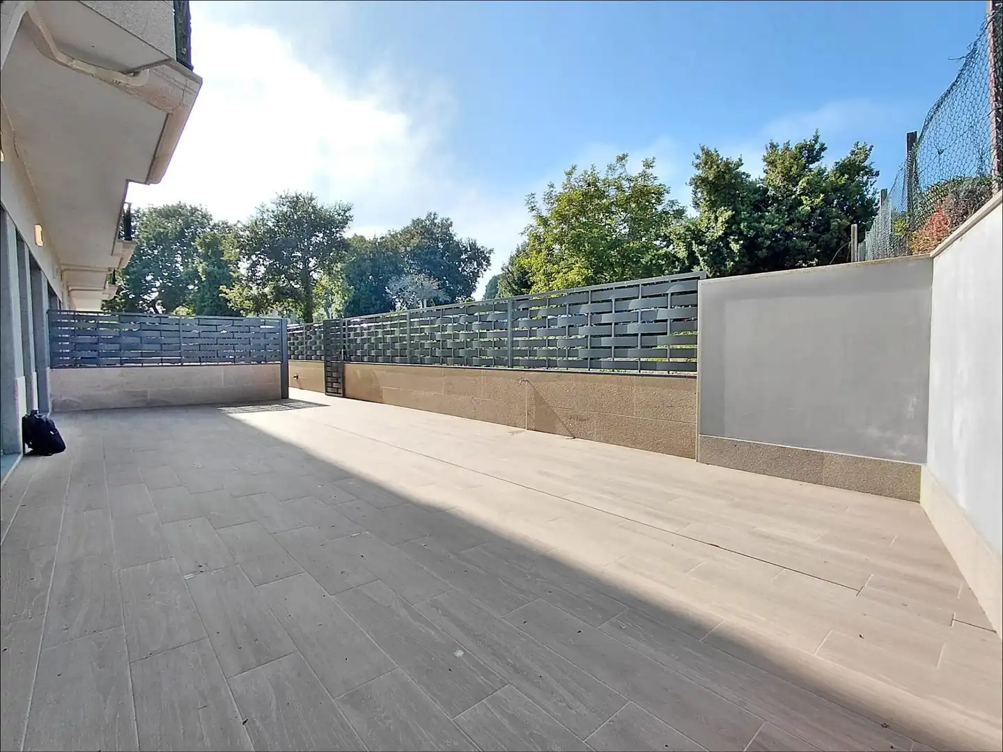 Terrasse von Erdgeschoss zum Verkauf in Sanxenxo mit Heizung, Terrasse und Möbliert