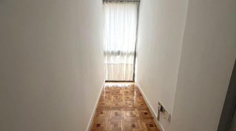 Foto 3 de Pis per a compartir a De Fermín Caballero, La Paz, Madrid