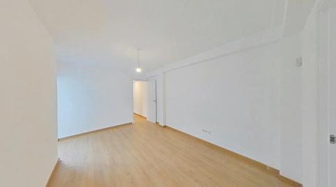 Foto 4 de Pis de lloguer a Almendrales,  Madrid Capital