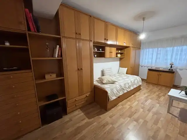 Bedroom of Flat for rent in Ferrol  with Heating, Parquet flooring and Furnished