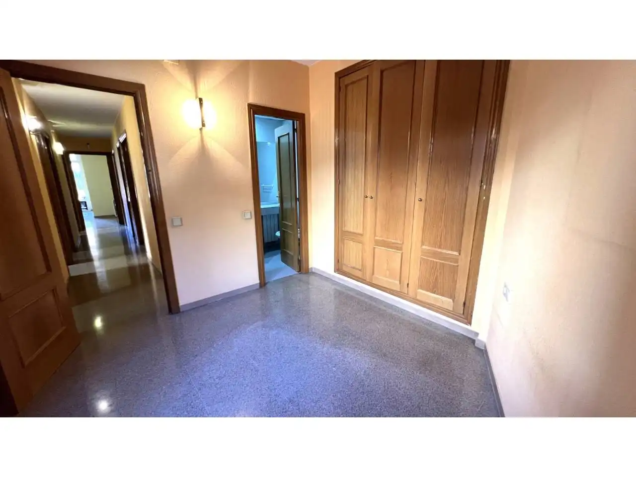 Bedroom of Flat for sale in Figueres  with Heating, Terrace and Community pool