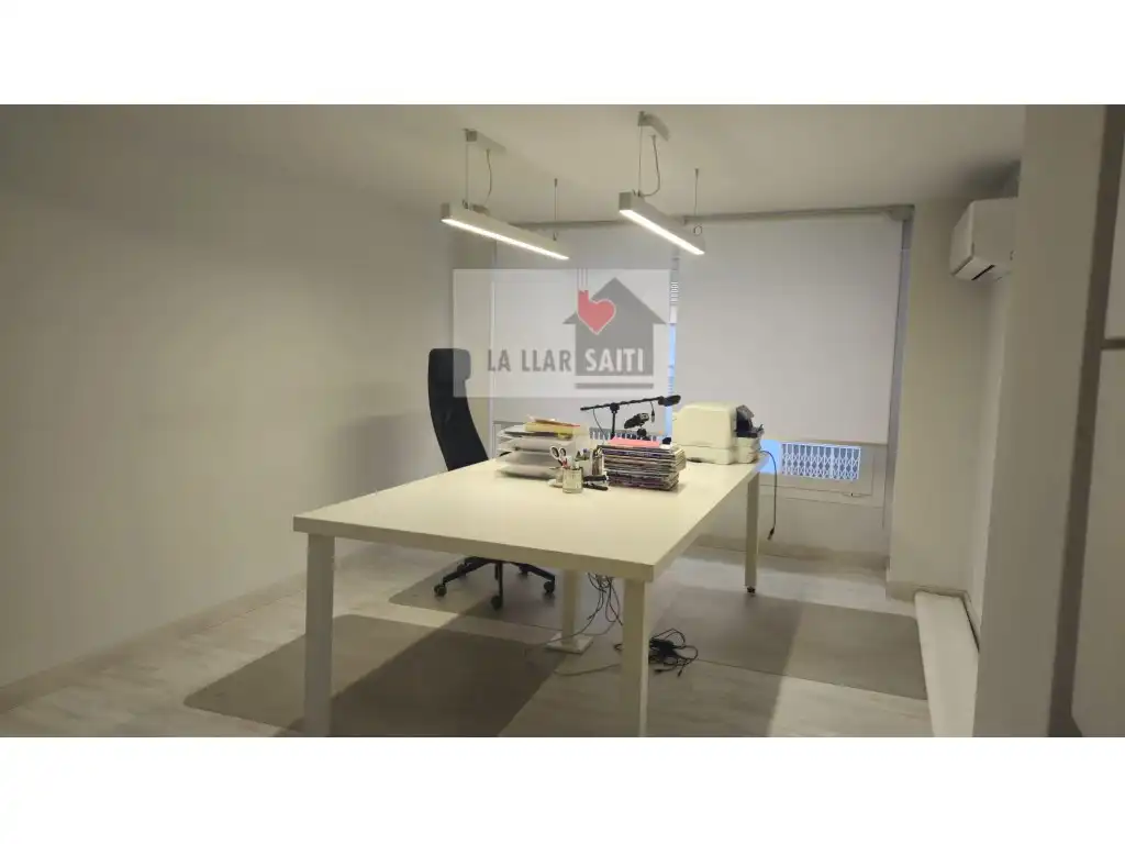 Local comercial de lloguer a Calle Bisbes Dels, imagen 3