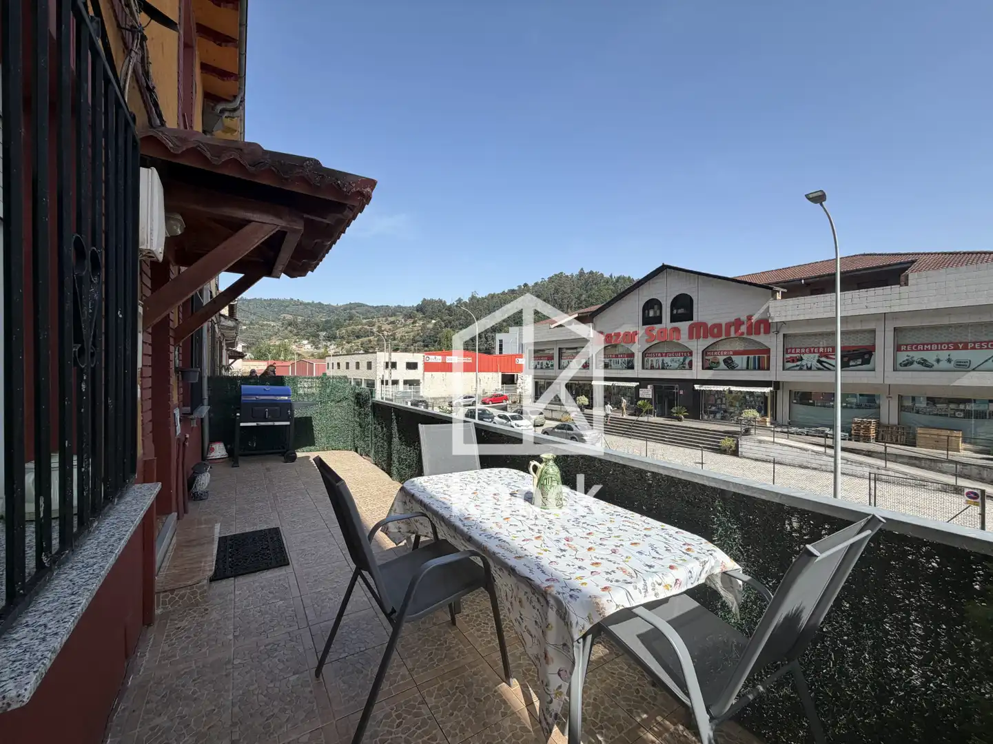 Casa adosada en venda a El Entrego - La central, 6, San Martín del Rey Aurelio